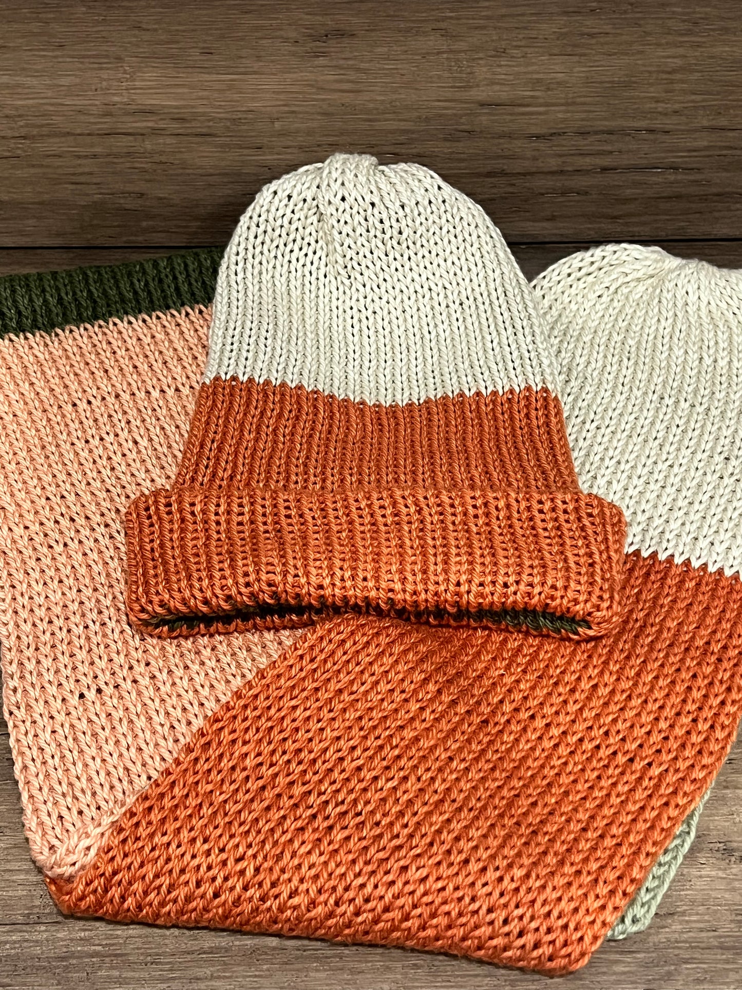 Reversible Hat and Scarf Set